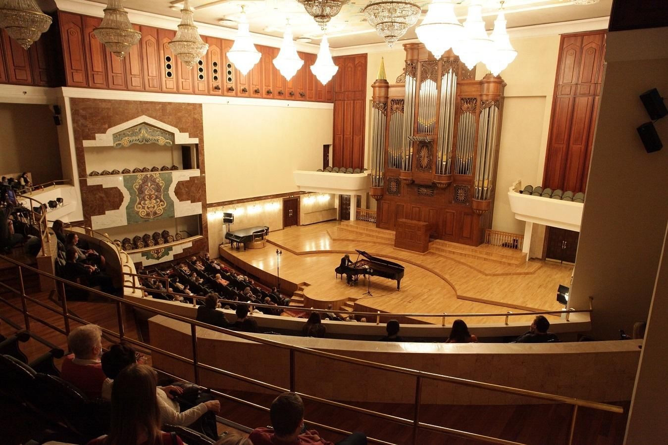 Большой концертный зал салиха сайдашева