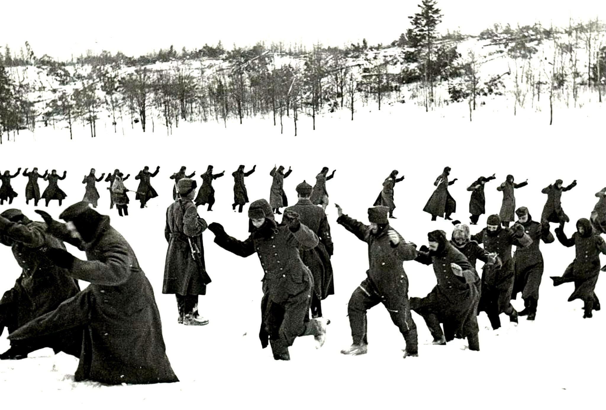 Зимой 1941 года на защиту родины нацистского. Немецкие солдаты сдаются в плен 1941. Пленные немцы под Сталинградом в 1943 году. Русские солдаты сдаются в плен в 1941. Сталинградская битва пленные немцы.