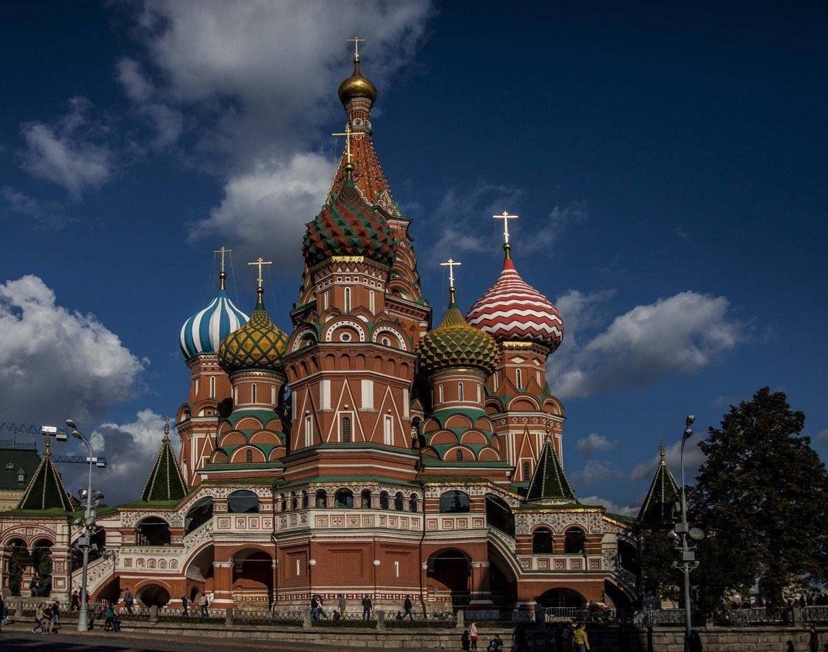 Храм василия блаженного в москве. Собор Василия Блаженного (Покровский собор) в Москве. Храм Василия Блаженного красная площадь. • Покровский собор (храм Василия Блаженного) в Москве. 1554-1560. Храм Василия Блаженного (1561).