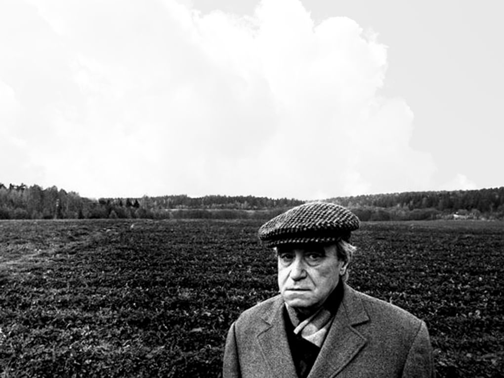 Валентин Катаев в Переделкине. 1972 год. Фотография Валерия Плотникова. Государственный музей В.В. Маяковского, Москва