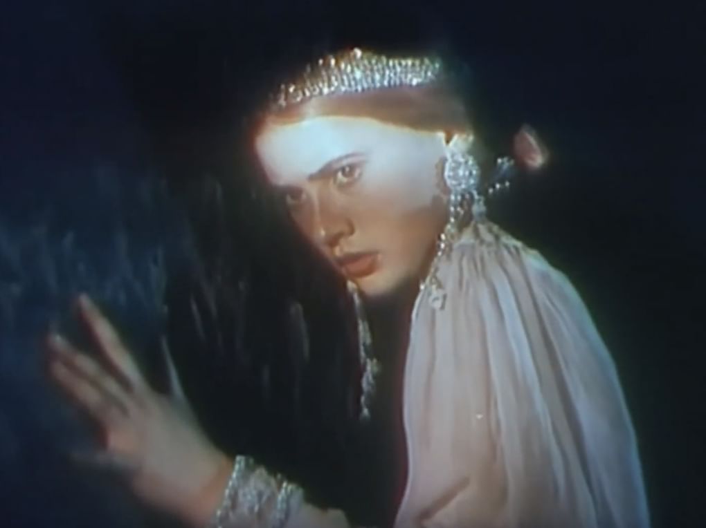 Кадр из художественного фильма Александра Роу «Конек-горбунок» (1941)