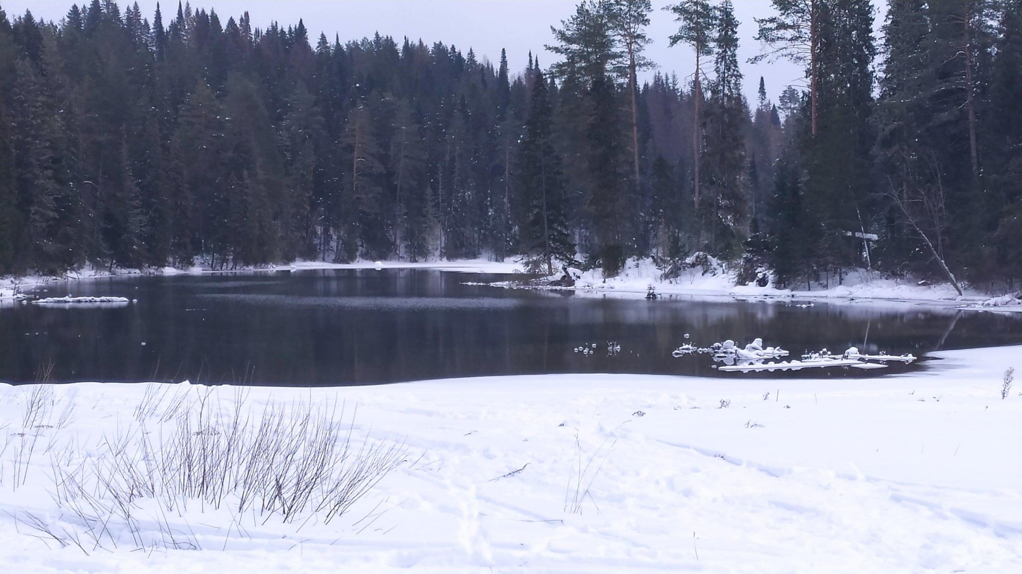 Суводь озеро теплое. Озеро село Суводь. Село Суводь озеро теплое.