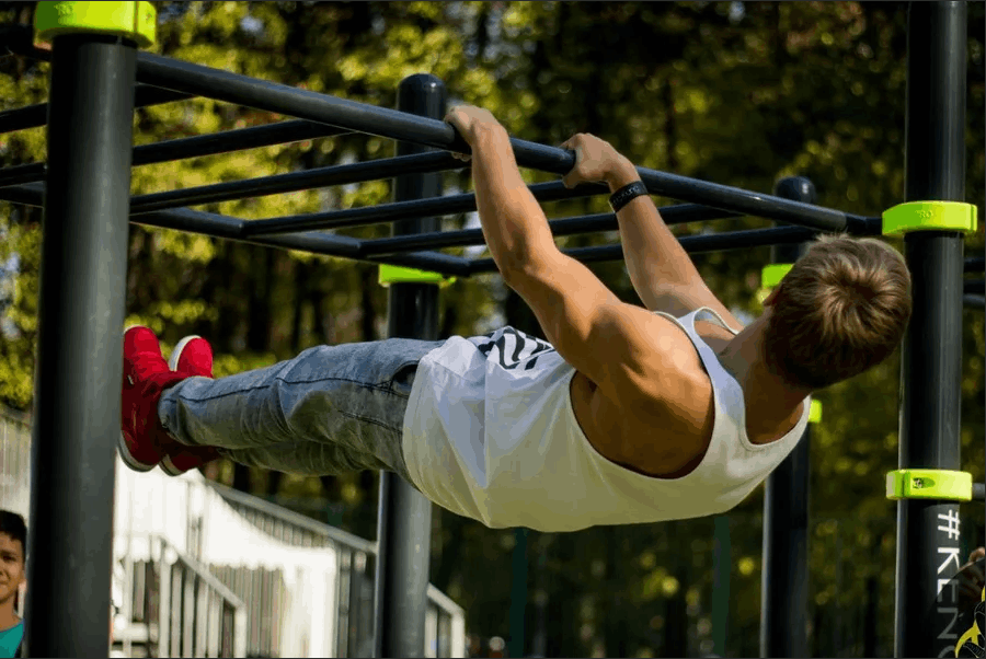 33спорт. Стрит воркаут. Уличный спорт. Спорт воркаут. Турник