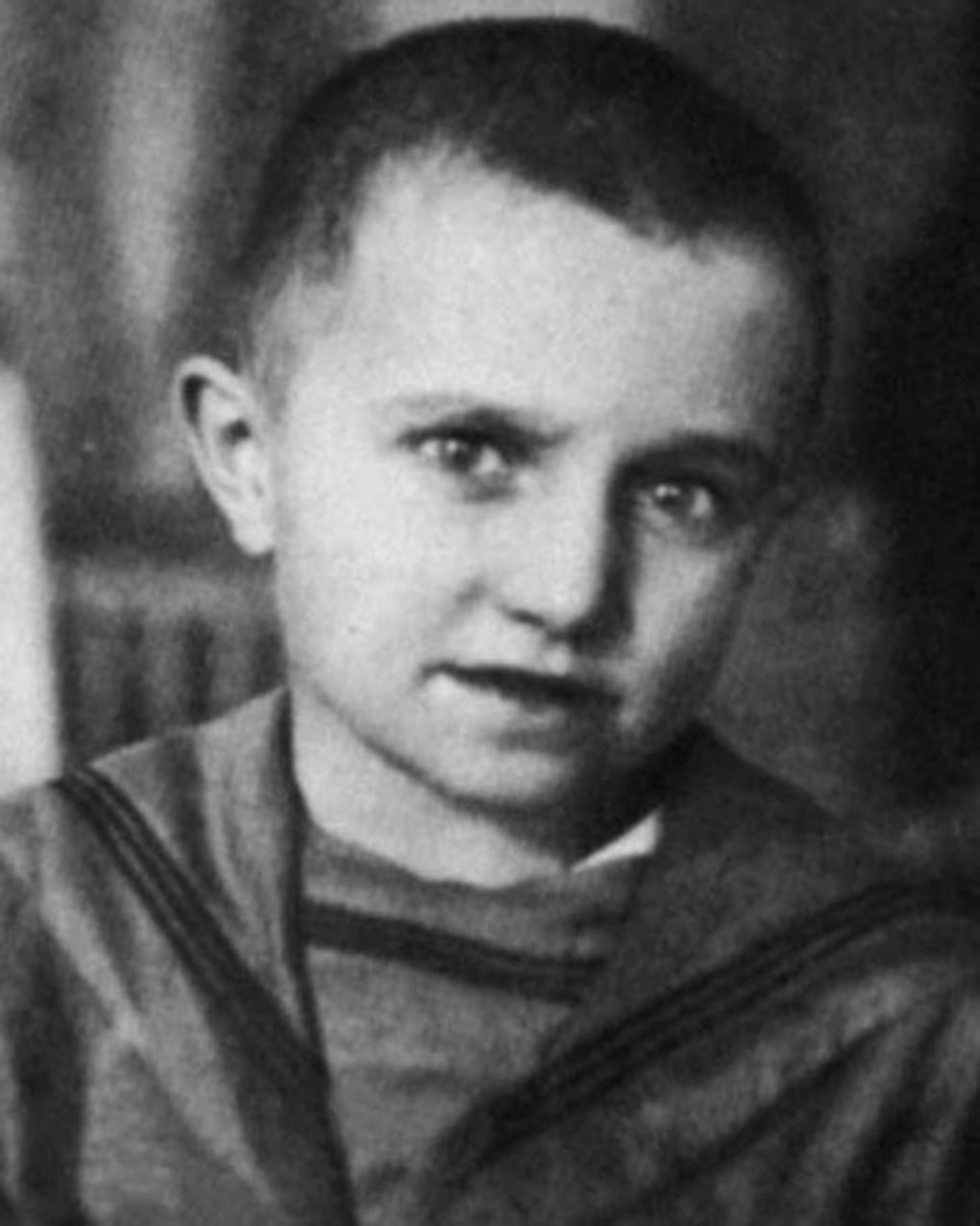 Василий Аксенов в детстве. Фотография: diletant.media