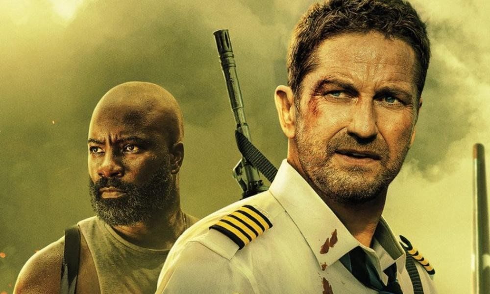 Постеры: В тумане / Постер фильма "В тумане" (2024) #3958233