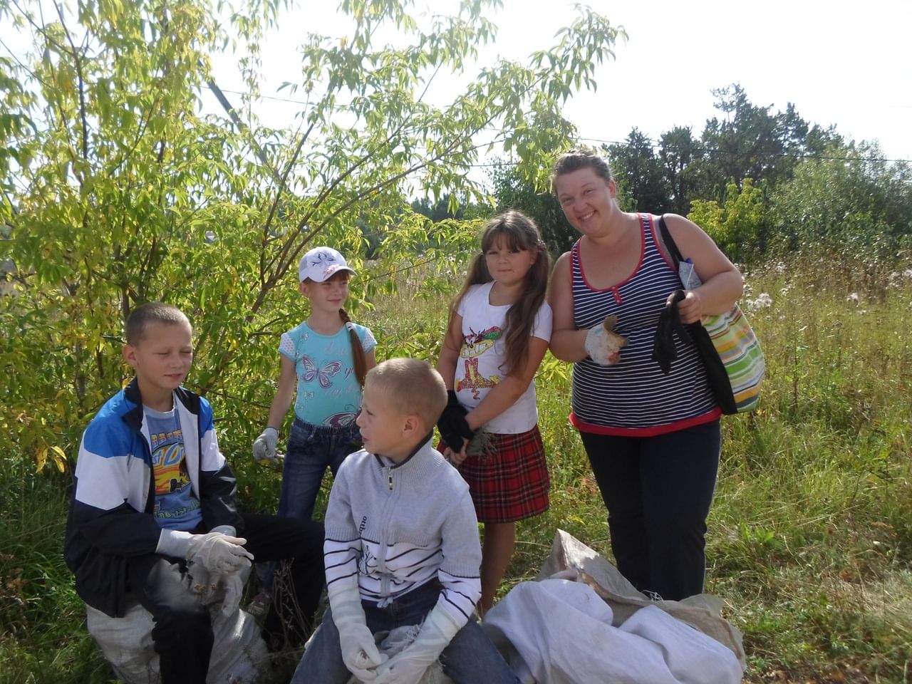 Погода гаютино пошехонский. Акция чистое село.