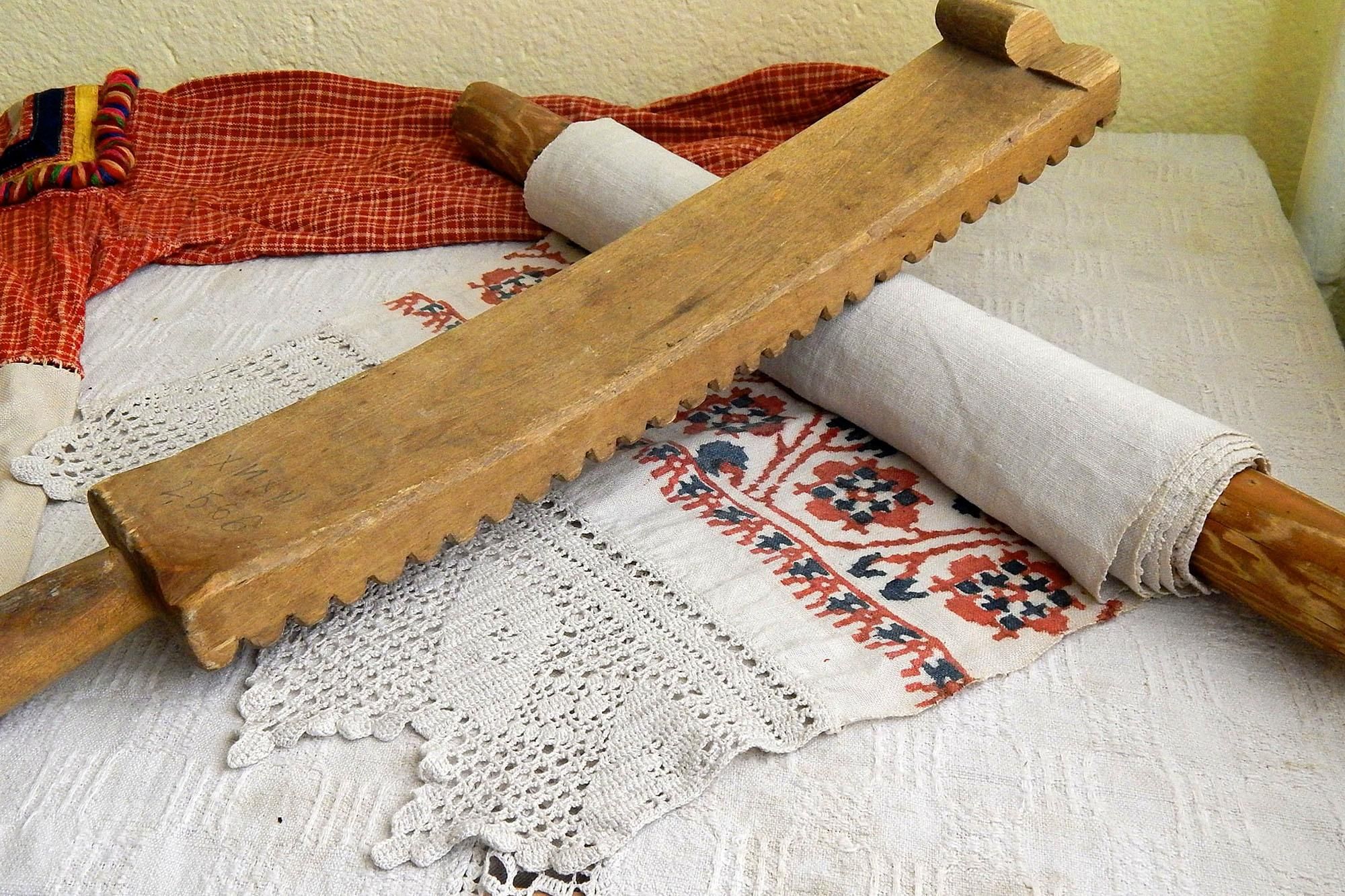 Древний утюг Рубель