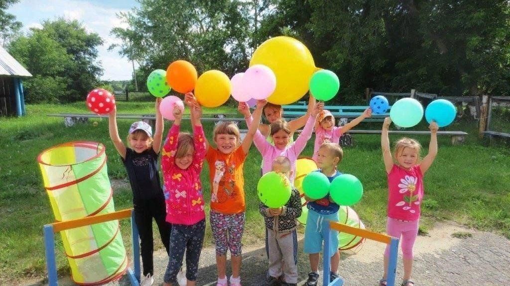 Программа для шаров. Праздник с воздушными шарами. Игровая программа разноцветные шары. Игровая программа воздушный шар. Игровая программа день воздушного шарика.