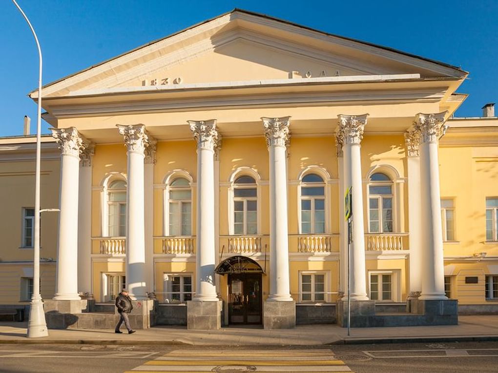 Московский музей современного искусства на Гоголевском бульваре, 10. Москва. Архитектор Матвей Казаков. Фотография: Владимир Чинин / фотобанк «Лори»
