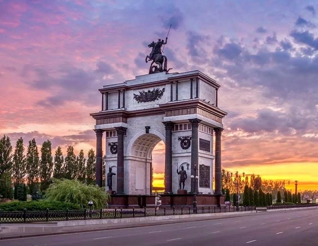 Фото: Привокзальная площадь в Курске. Фотолюбитель Irisha Gaj. Город. Фотосайт Р