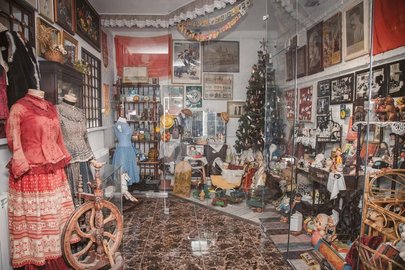 Музей рукоделия в москве. Музей рукоделия. Музей рукоделия в санкт-петербурге. Музей игрушки и рукоделия красноярск. Музей детской игрушки.
