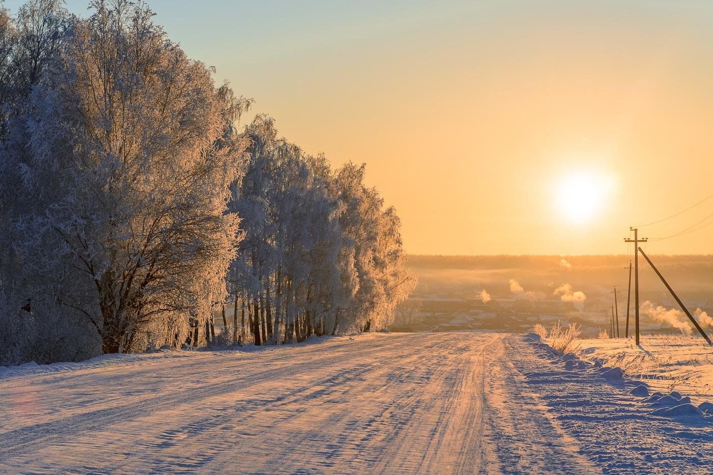 Зима деревня рассвет фото