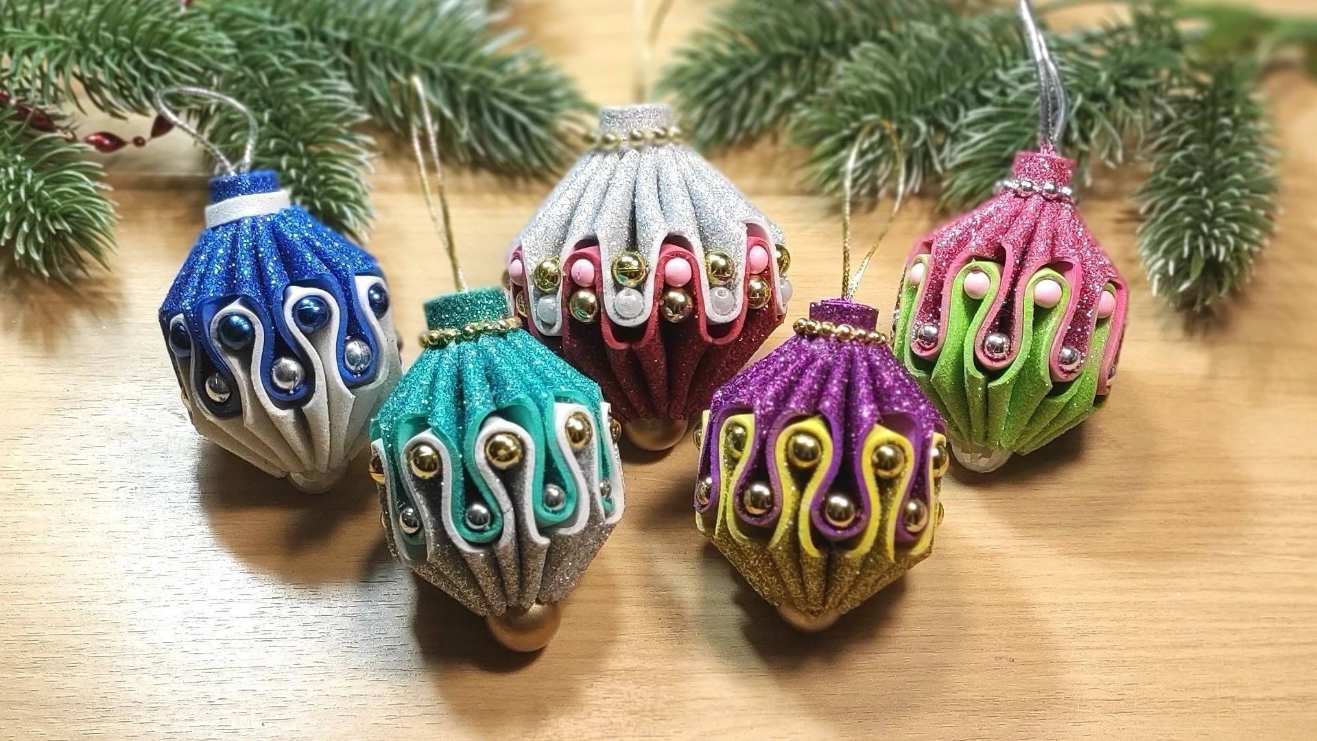 Новогодние игрушки из фоамирана