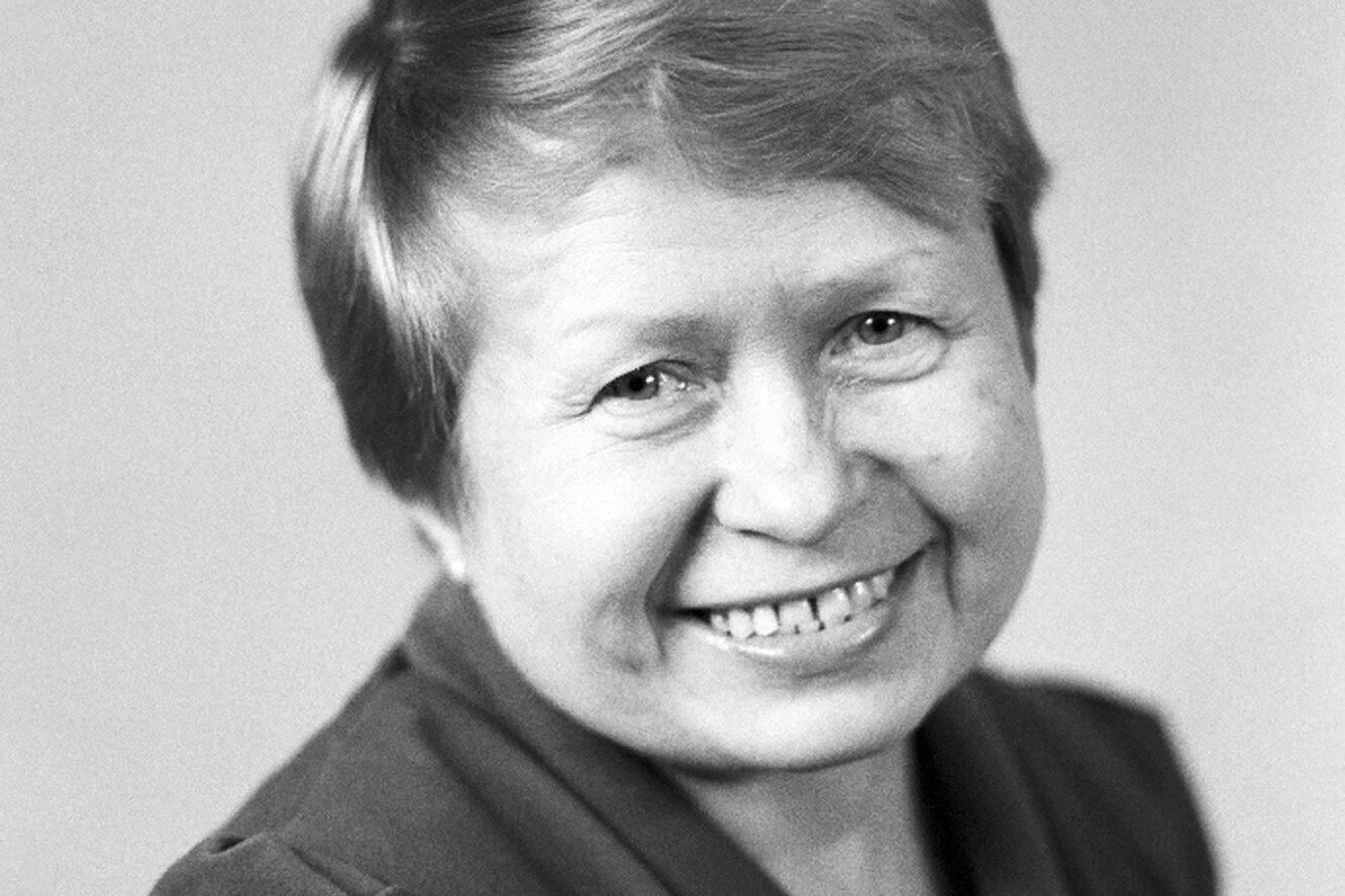 Александра пахмутова биография личная жизнь