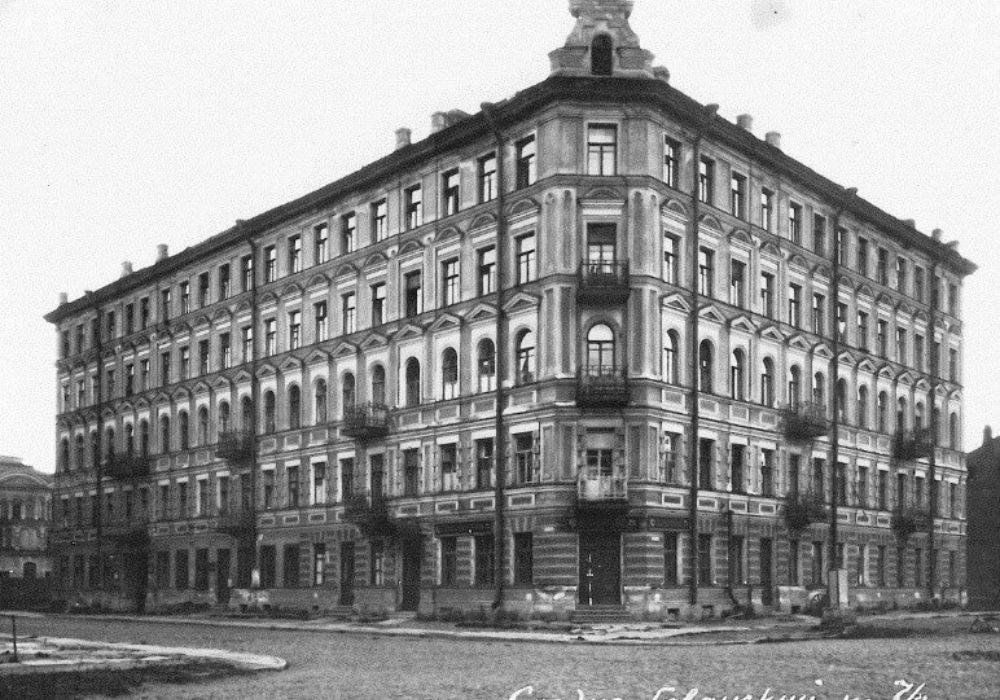 Остоженка в 1993 году. Нумерация домов таблички. Арбат 1970. Мещанская слобода в москве. Дом кенига васильевский остров.