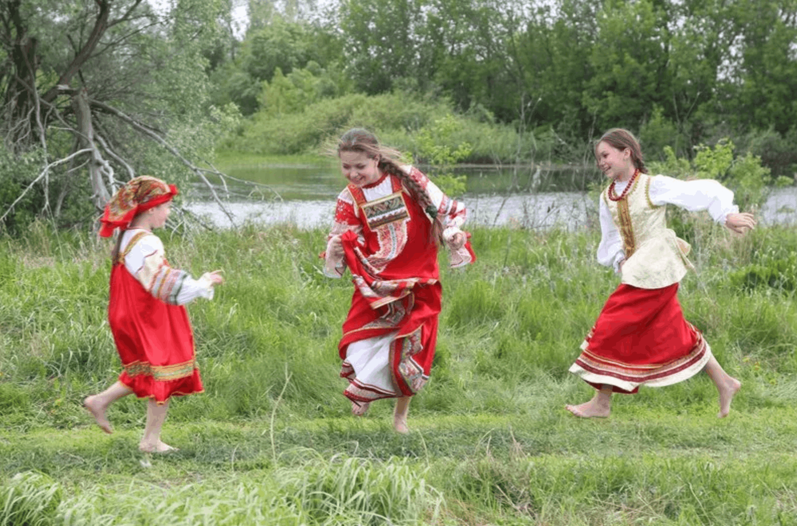 Русские игры. Русская народная игра салки. Национальные подвижные игры. Славянские игры. Национальные игры народов.