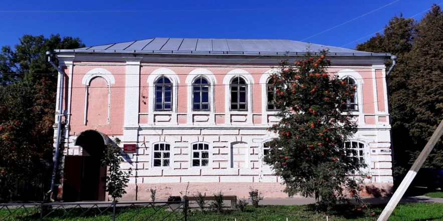 Основное изображение для учреждения Севский краеведческий музей