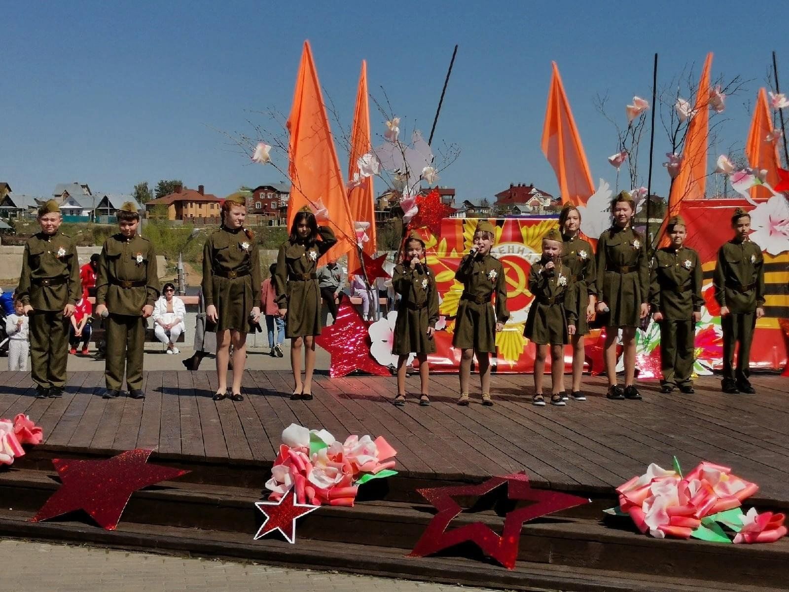 Татарск день победы. День Победы Челнах. В честь праздника 9 мая. Мероприятия в Набережных Челнах на 9 мая. Парад Победы в Набережных Челнах.