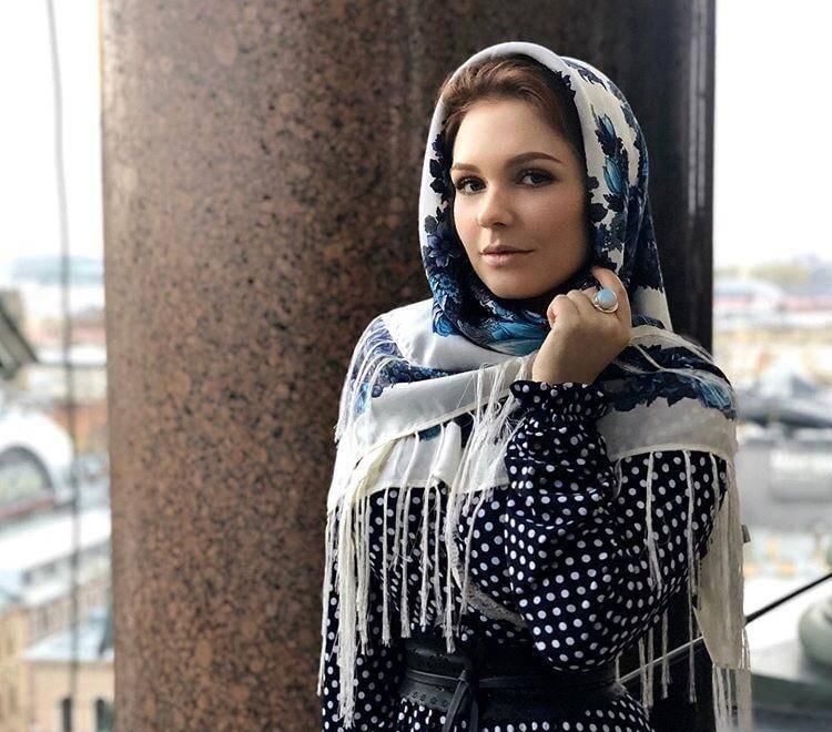 Алиса супрунова биография фото