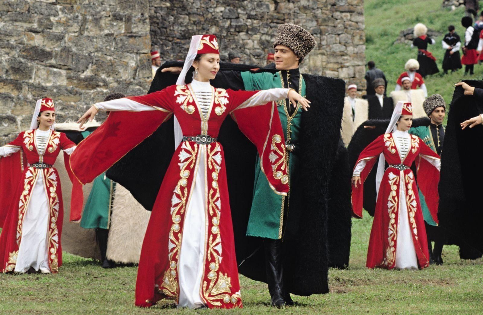 Кавказские народные костюмы