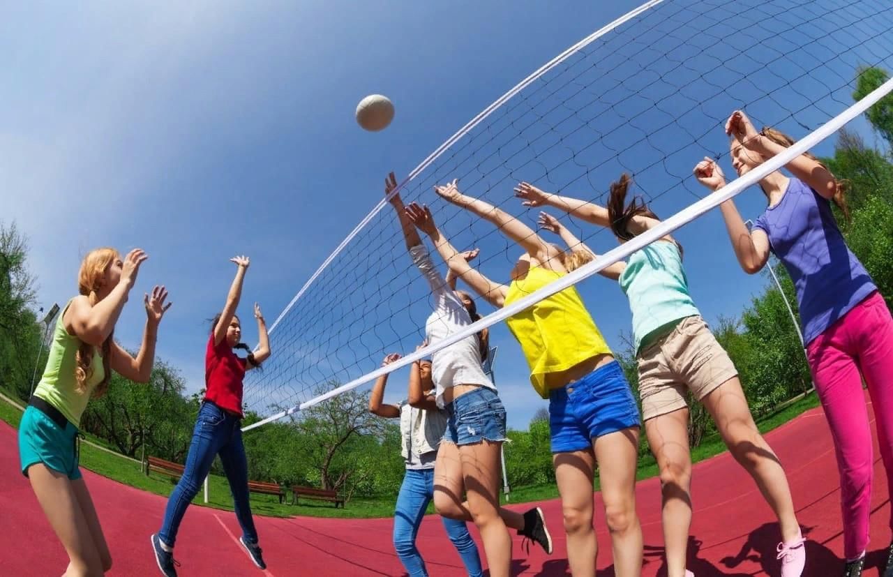 Volleyball outdoors