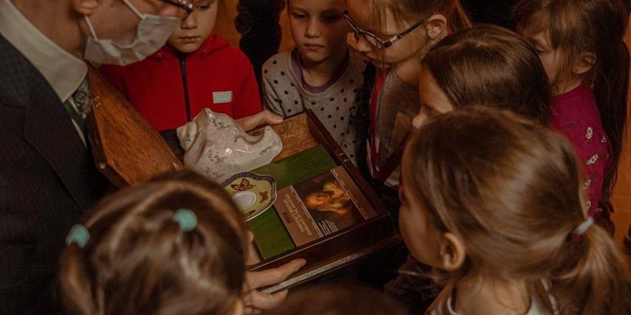 Основное изображение для события Детский день рождения на выставке «Золотой век фламандского искусства»