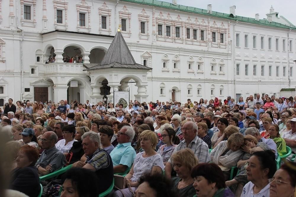 Кремлевские вечера рязань 2024 расписание. Кремлевские вечера Рязань. Кремлевские вечера. Кремлевские вечера 2024 Рязань. Афиша Кремлевские вечера в Рязани в 2024 году.