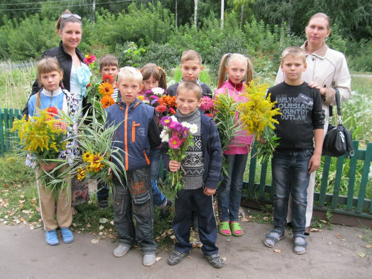 Погода семено александровка воронежской. Сайт МКОУ Семено-Александровская СОШ. Семено-Александровка Бобровского района. Семёно-Александровка Воронежской области школа. Село Семено Александровка.