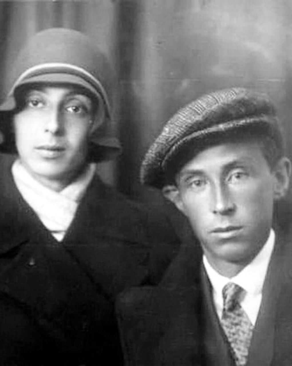 Эраст Гарин с женой с Хесей Локшиной. Фотография: biografii.net