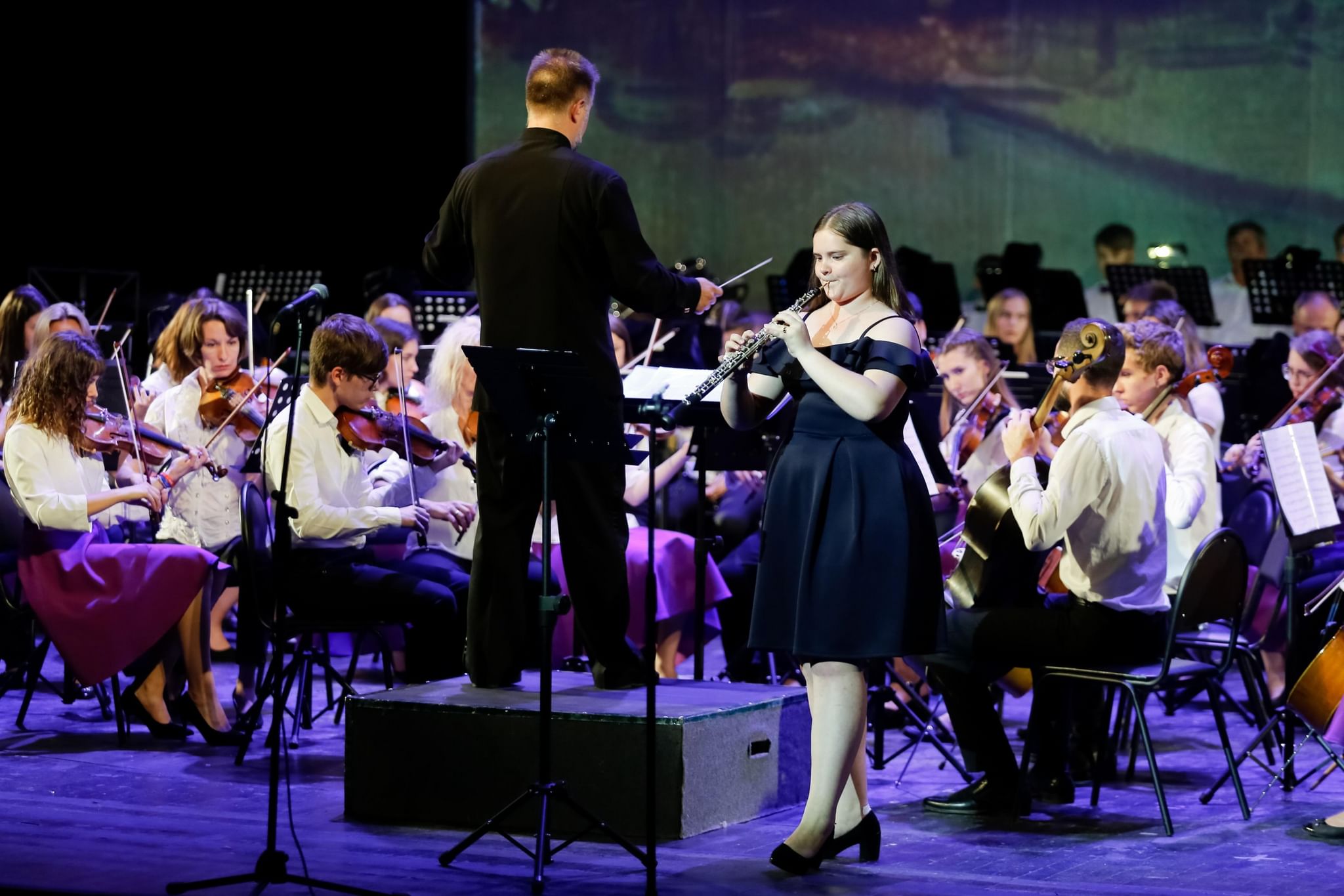 Концерт. Театр событие зал. Concert story. Дом офицеров волгоград концерты. Спектакль.