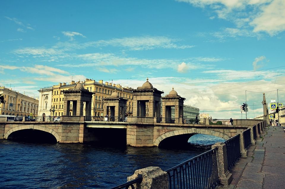 Мост ломоносова в санкт петербурге фото