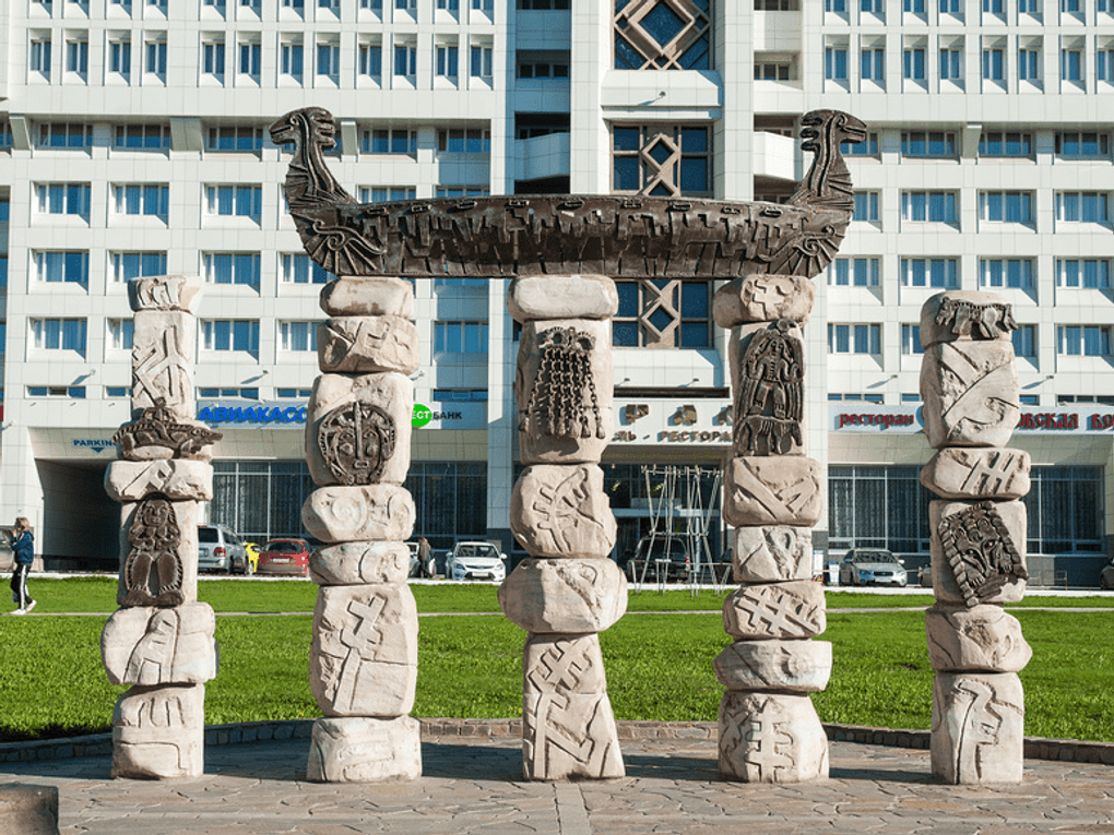 Скульптура «Кама-река», Пермь. Фотография: Elena Monakhova / фотобанк «Лори»