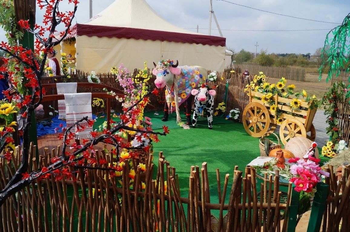 Оформление палатки в русском народном стиле фото