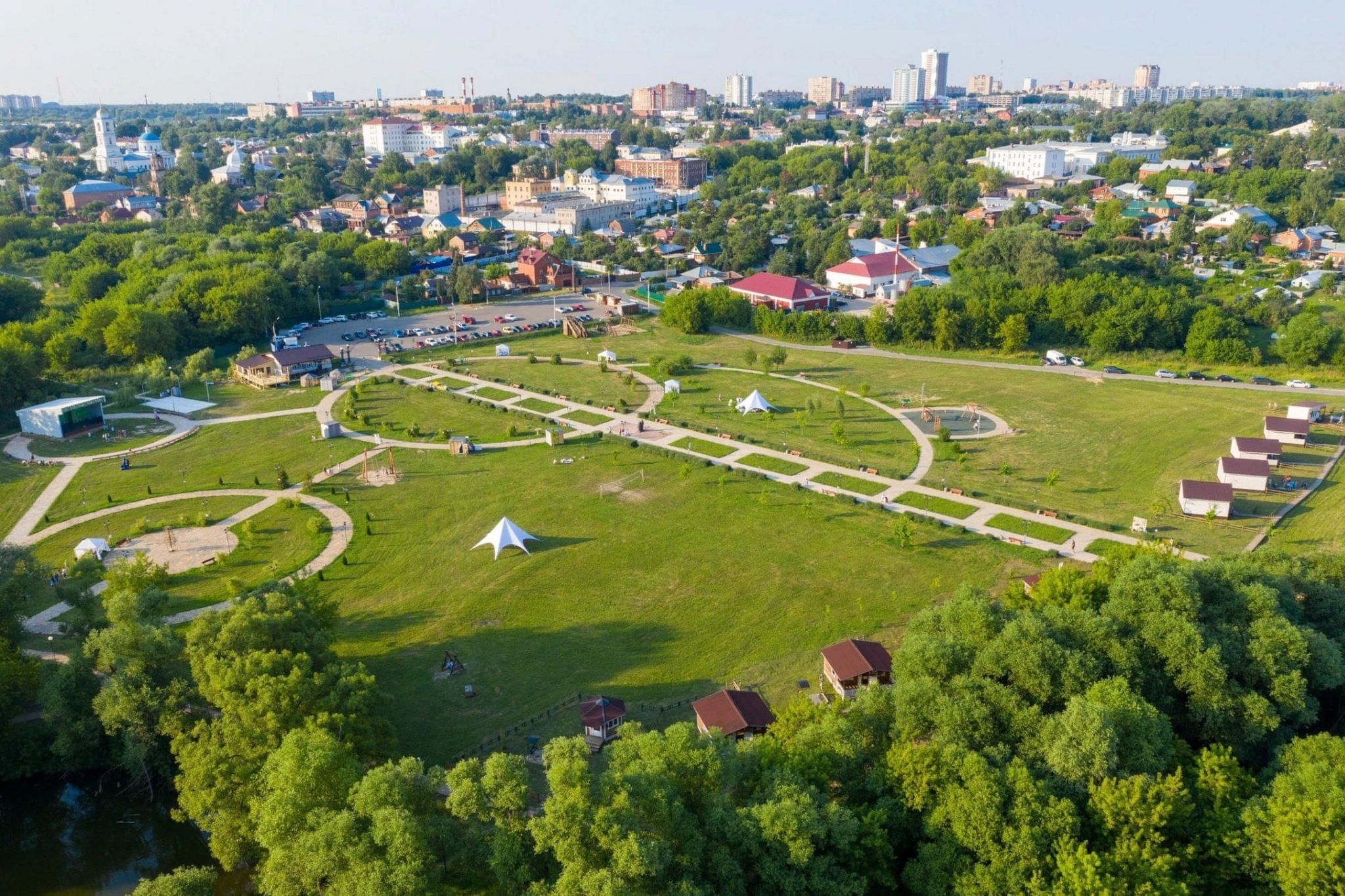 Принарский парк — Серпухов, ул. Театральная. Подробная информация о парке:  расписание, фото, адрес и т. д. на официальном сайте Культура.РФ