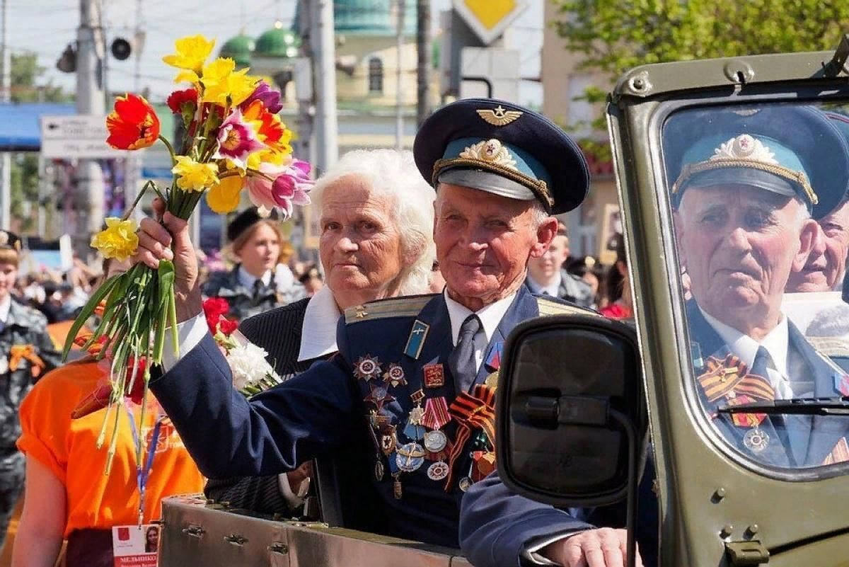 Праздник день победы. С днем Победы. Празднование дня Победы. С праздником днем Победы. Празднование праздника 9 мая.