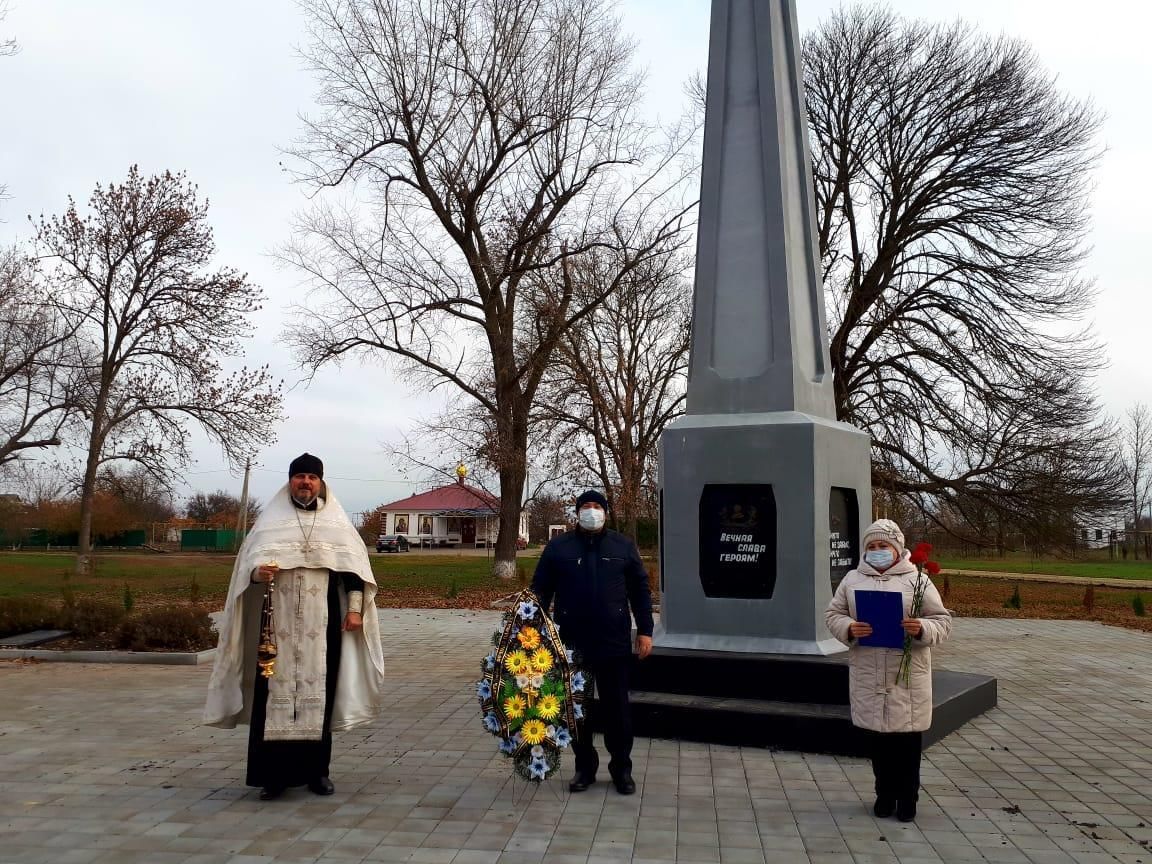 Погода приморско ахтарск в ольгинская. Станица Ольгинская Приморско-Ахтарского. Памятники ст Ольгинская.