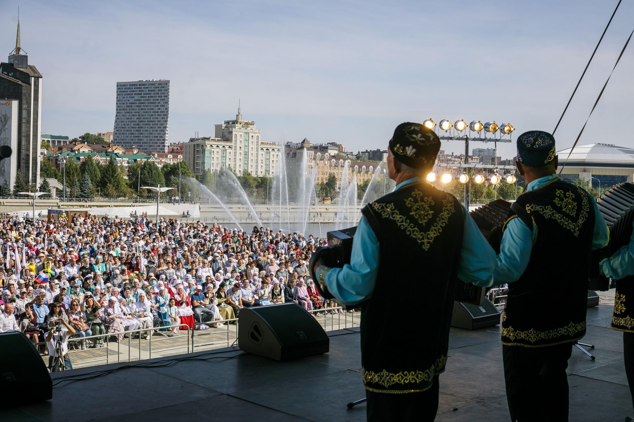 Фестиваль-праздник народного творчества «Уйнагыз, гармуннар!» — «Играй,  гармонь!»