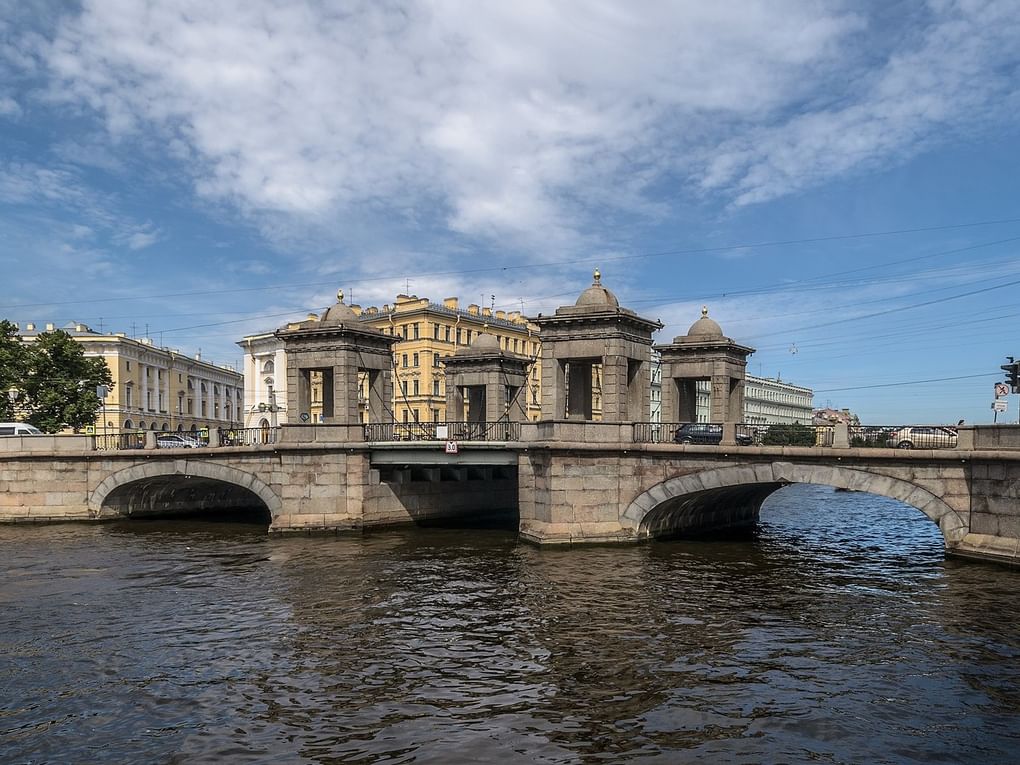 Мост Ломоносова в Санкт-Петербурге. Фотография: Alex &#x27;Florstein&#x27; Fedorov / <a href="https://commons.wikimedia.org/w/index.php?curid=27875114" target="_blank" rel="noopener">commons.wikimedia.org</a> / <a href="https://creativecommons.org/licenses/by-sa/4.0" target="_blank" rel="noopener">CC BY-SA 4.0</a>