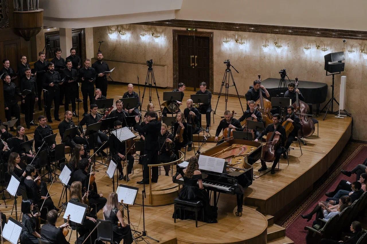 Король и шут оркестр спб. Оркестр CAGMO. Симфония «Король и Шут». Оркестр CAGMO. Симфония Король и Шут. Концерт №2. Оркестр Неоклассика CAGMO. Концерт оркестра CAGMO «симфония Rammstein».