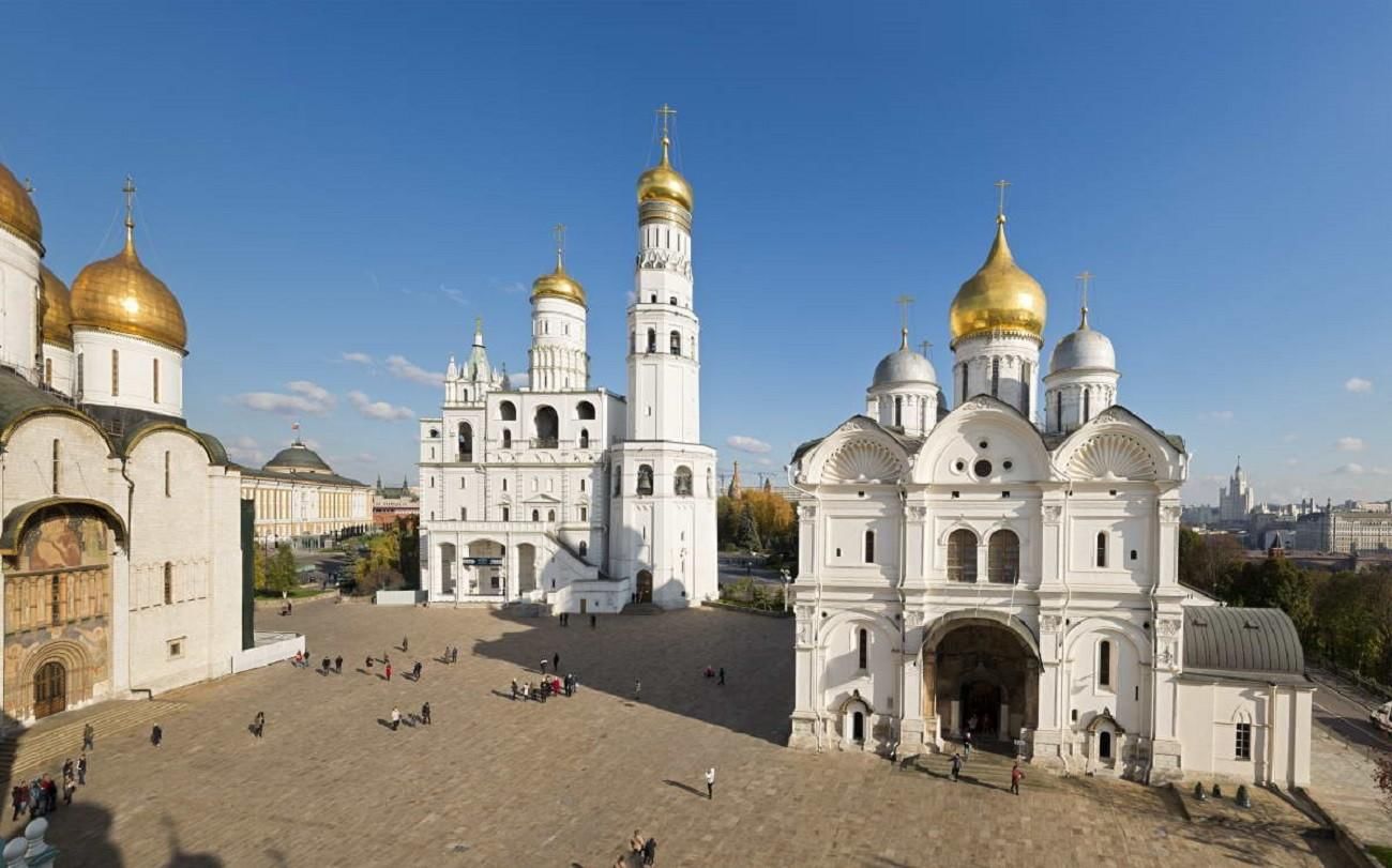 соборная площадь в московском кремле