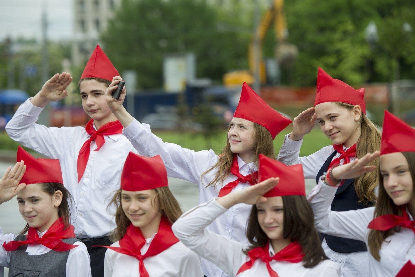 Фото день пионерии