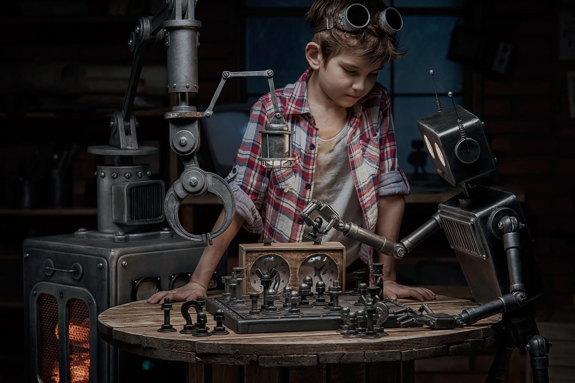 Самый изобретательный. Мальчик робот. Дети изобретатели. Инженер изобретатель. Роботы для детей.