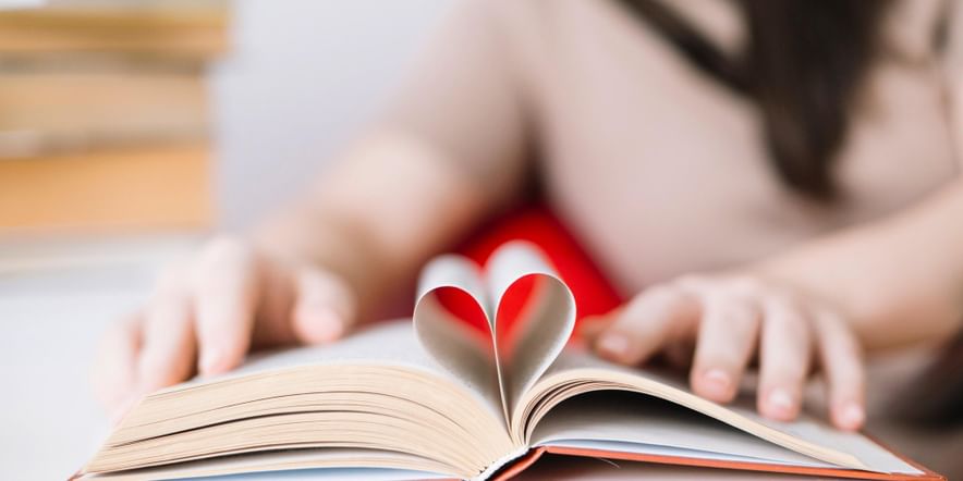 Основное изображение для события Конкурс буктрейлеров «Любимая книга»