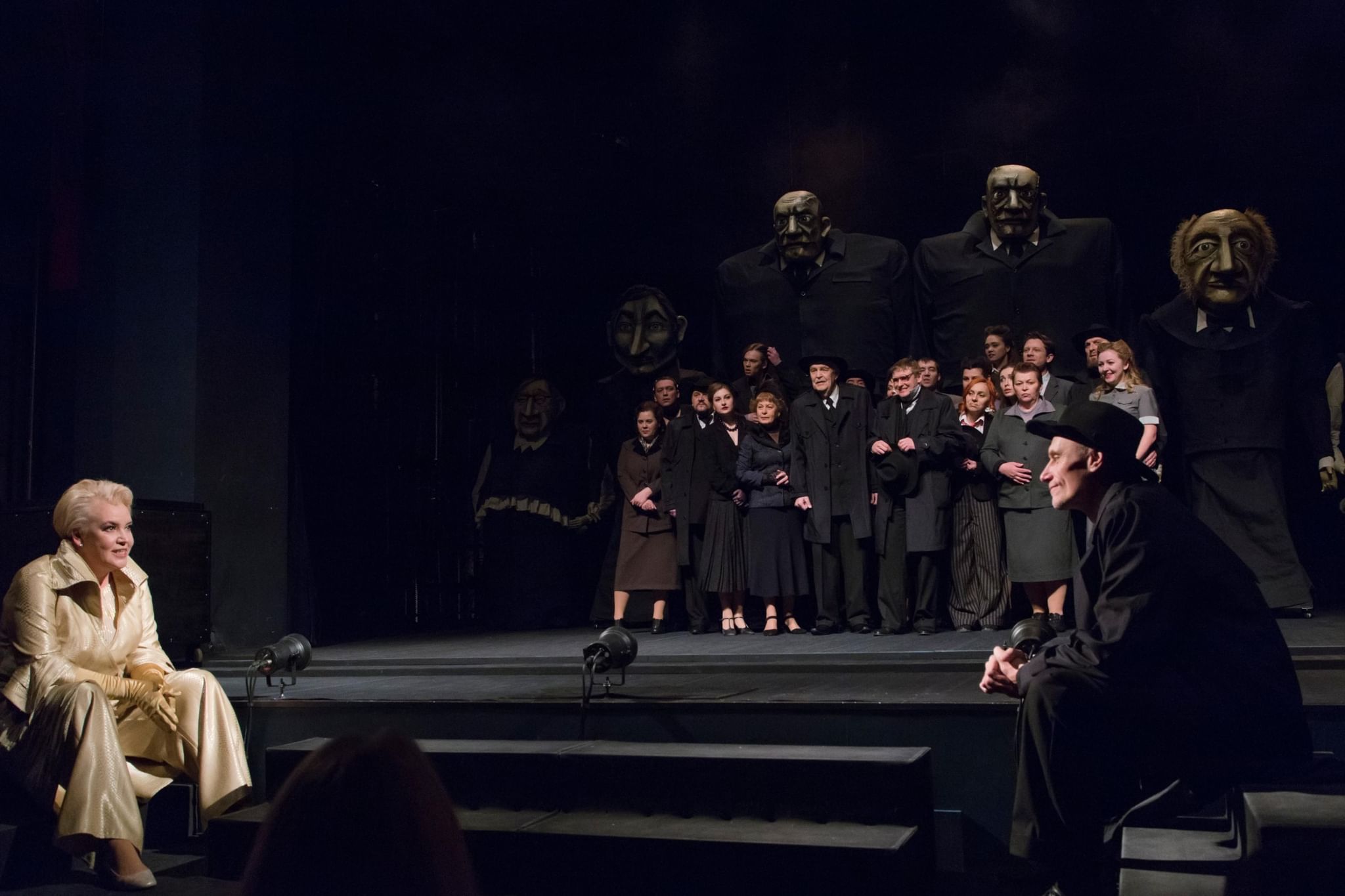 Встреча театралов. 19. Спектакль. Обсуждающие спектакли. Афиша подростковый спектакль.