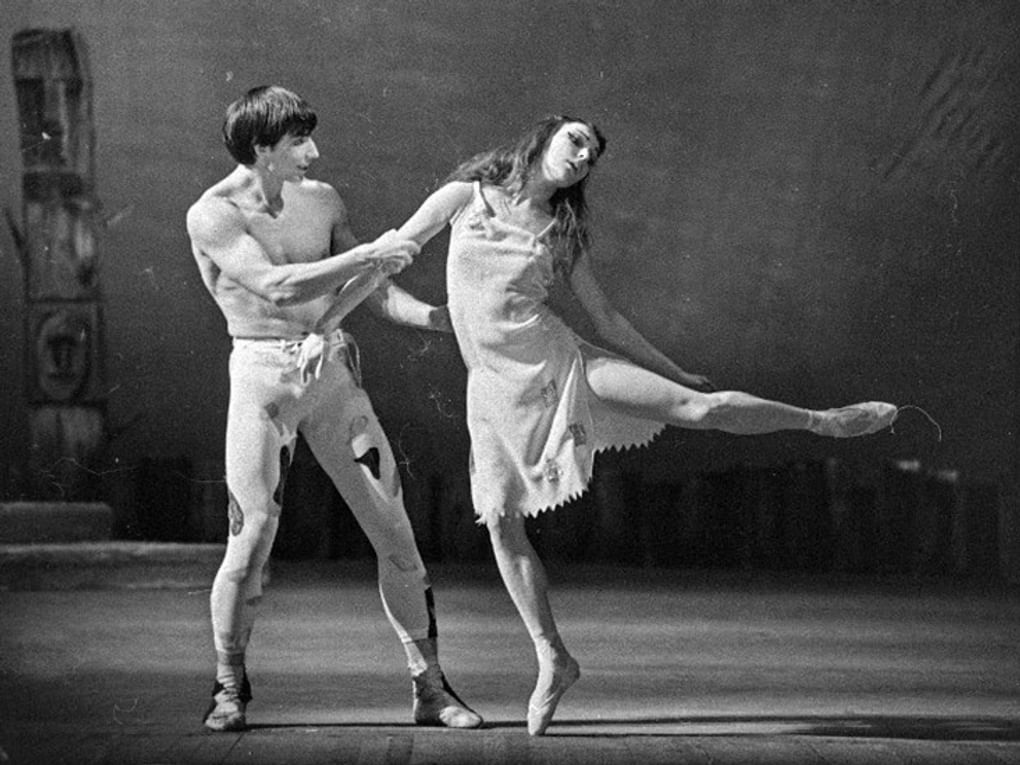 Сцена из балета Игоря Стравинского «Весна священная». 1969 год. Фотография: А.А. Степанов / Российский национальный музей музыки, Москва