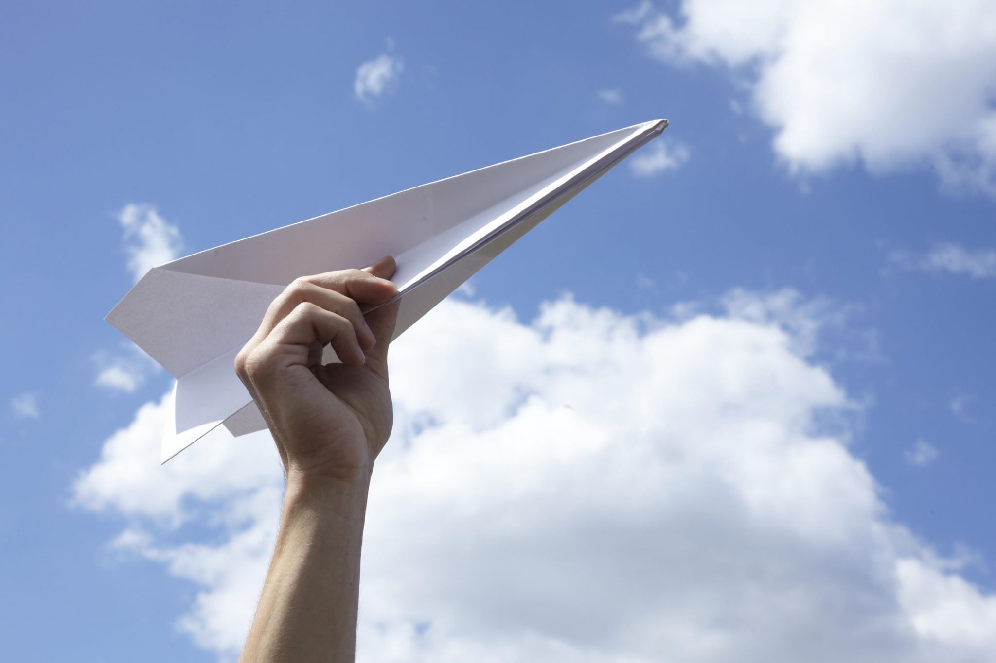 Летающие бумажные самолетики