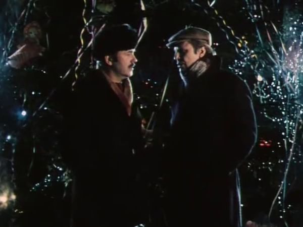 Кадр из короткометражного фильма Сергея Ашкенази «Глубокие родственники» (1980)