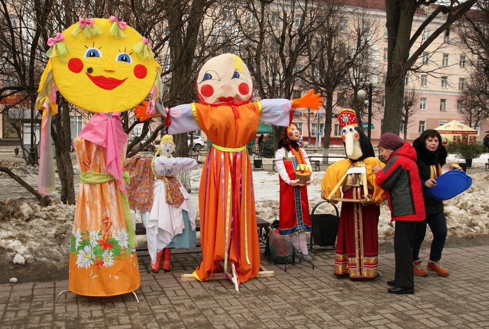 Масленица в сельском клубе