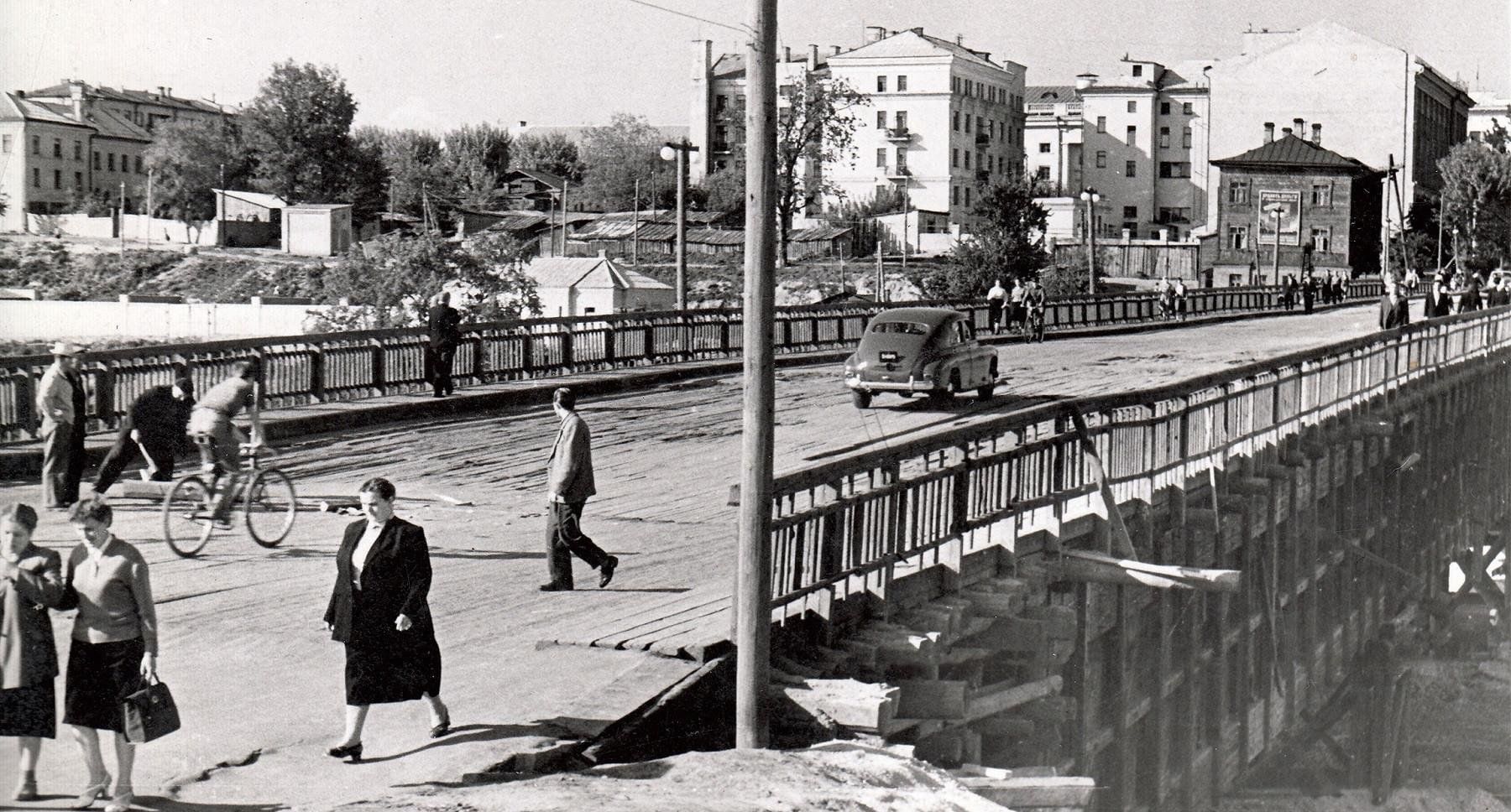 Брянск фото стрелявшей. Дамба через верхний судок Брянск. Брянск 1950. Брянск в 50-е годы. Брянск 1950 год.