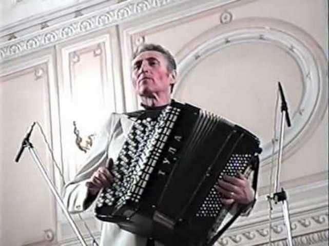 Артист гридин фото